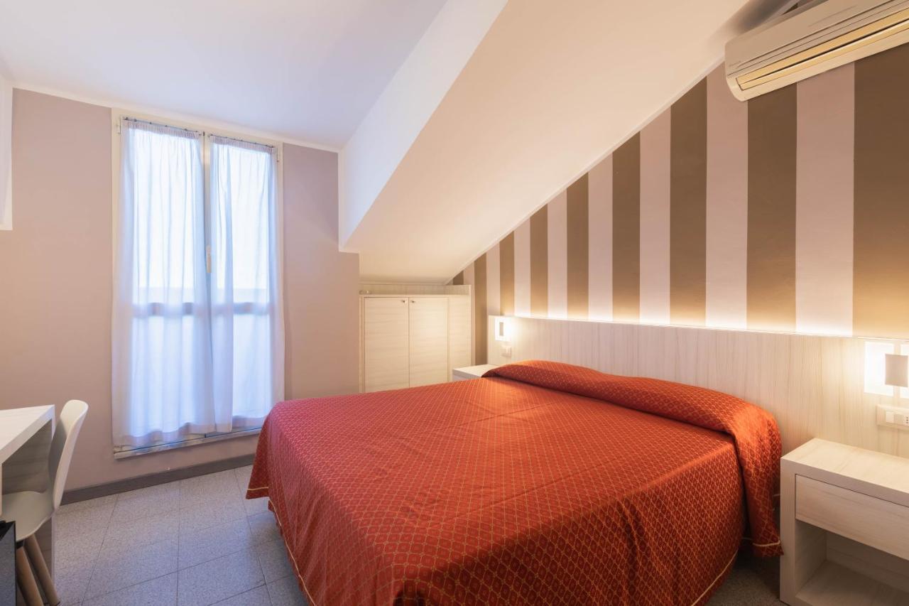 Hotel Danio Lungomare Alassio Zewnętrze zdjęcie