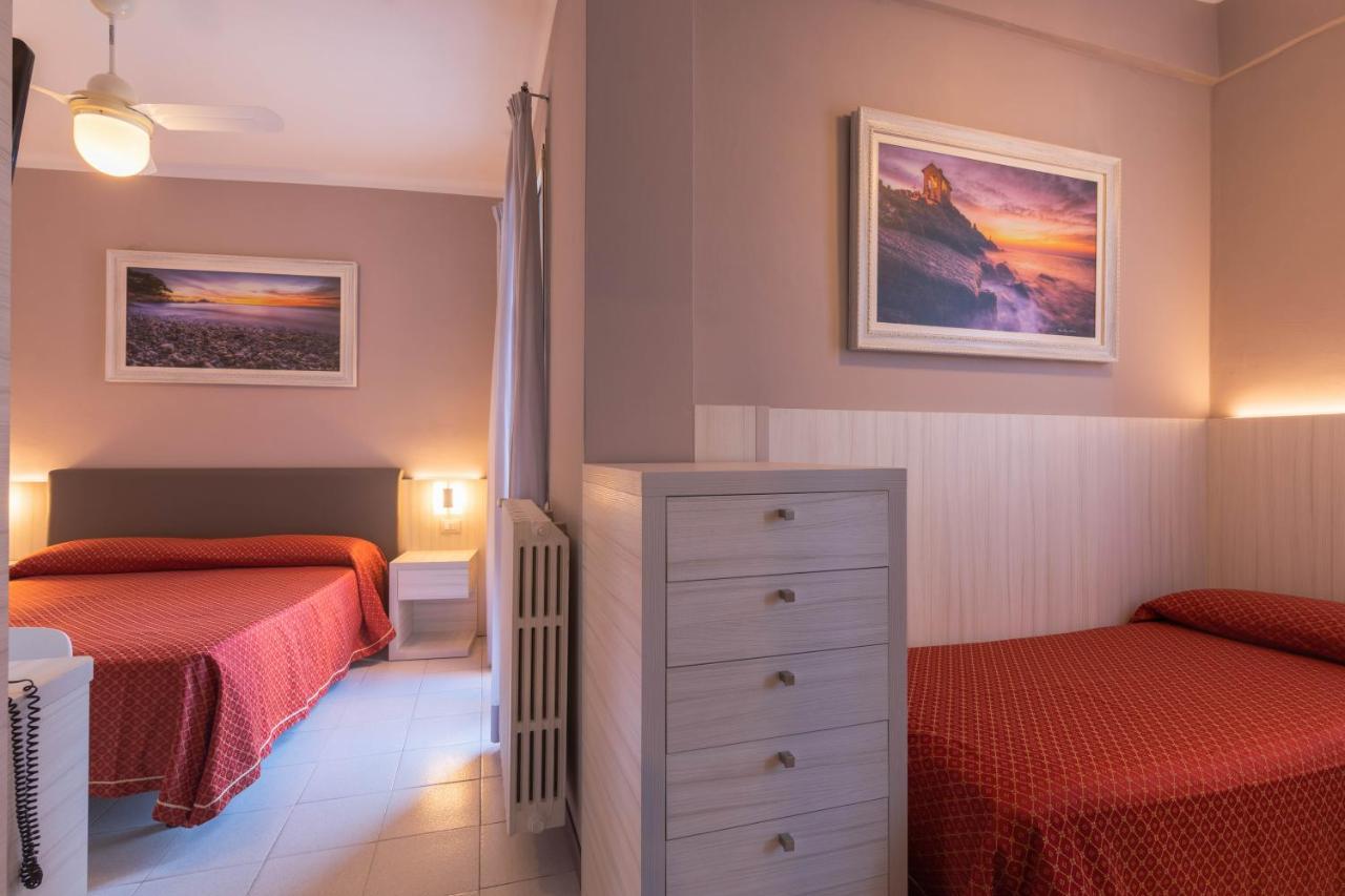 Hotel Danio Lungomare Alassio Zewnętrze zdjęcie