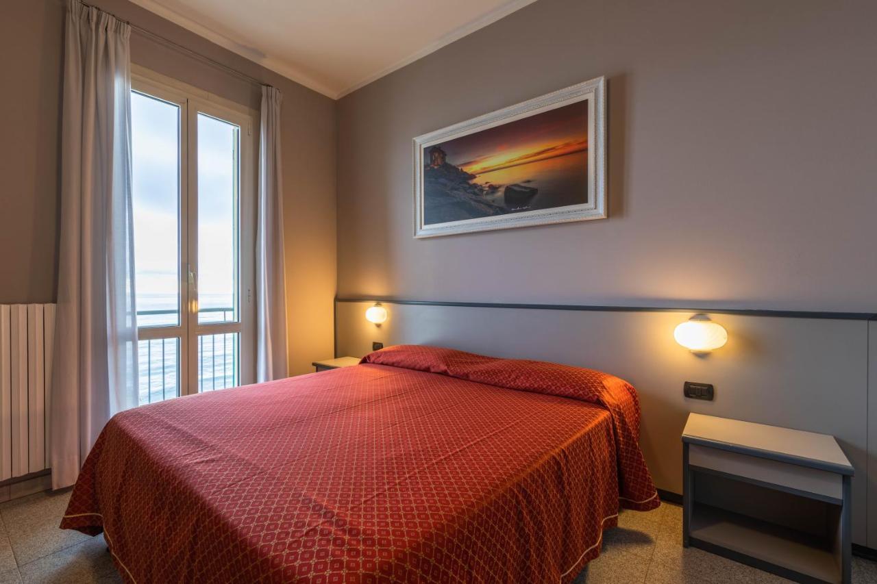 Hotel Danio Lungomare Alassio Zewnętrze zdjęcie