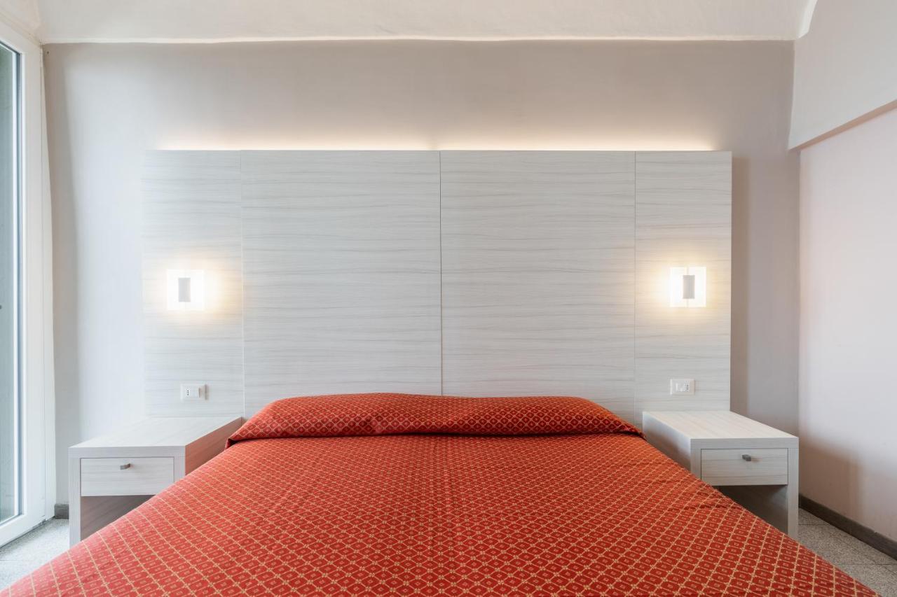 Hotel Danio Lungomare Alassio Zewnętrze zdjęcie
