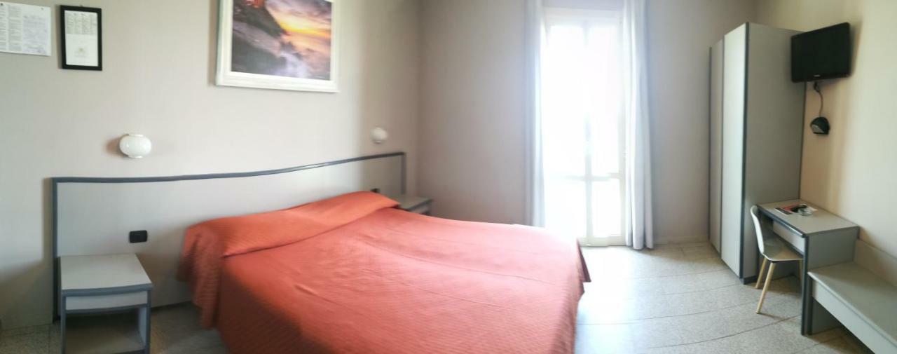 Hotel Danio Lungomare Alassio Zewnętrze zdjęcie